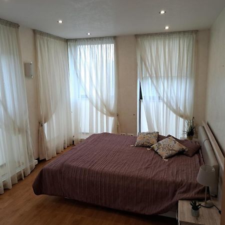 ריגה Andyshaun Service Appartments מראה חיצוני תמונה
